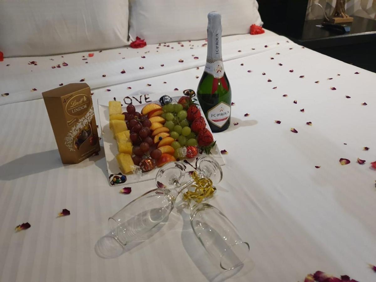 באנוני Ecotel Premier Lodge & Conference Centre מראה חיצוני תמונה