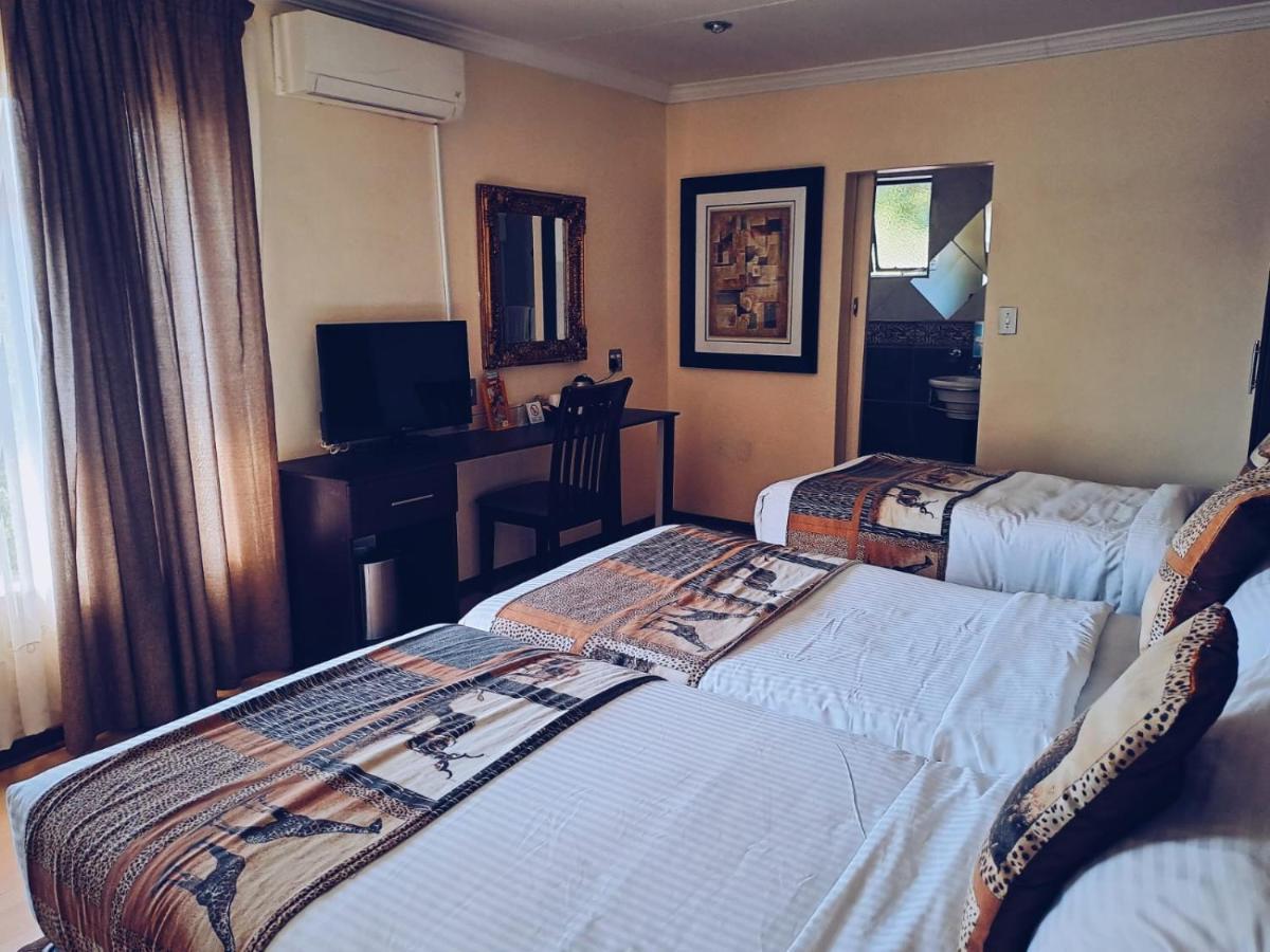 באנוני Ecotel Premier Lodge & Conference Centre מראה חיצוני תמונה