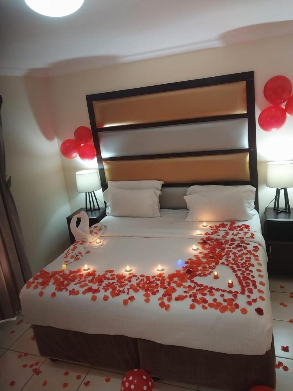 באנוני Ecotel Premier Lodge & Conference Centre מראה חיצוני תמונה
